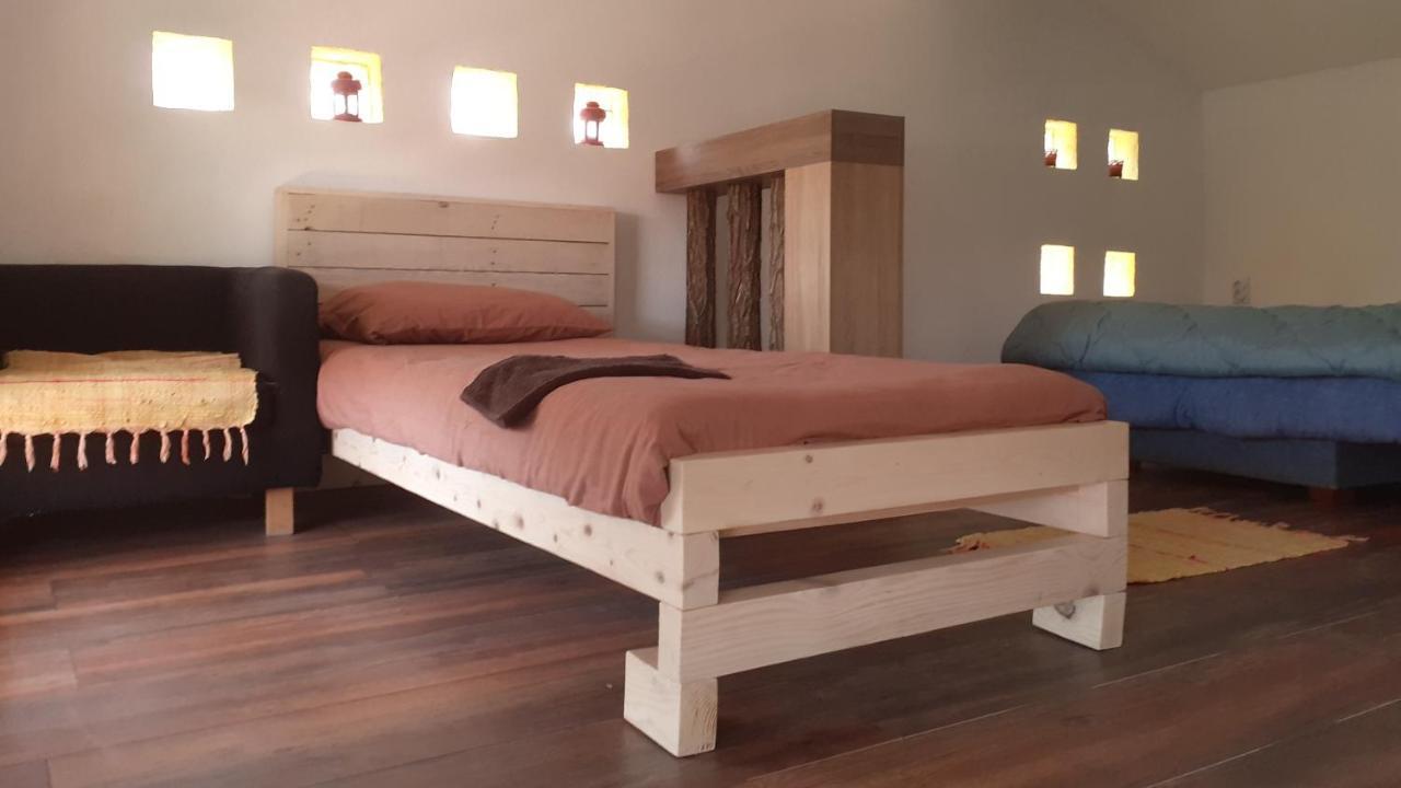 Village House Moo Moo Вранє Екстер'єр фото