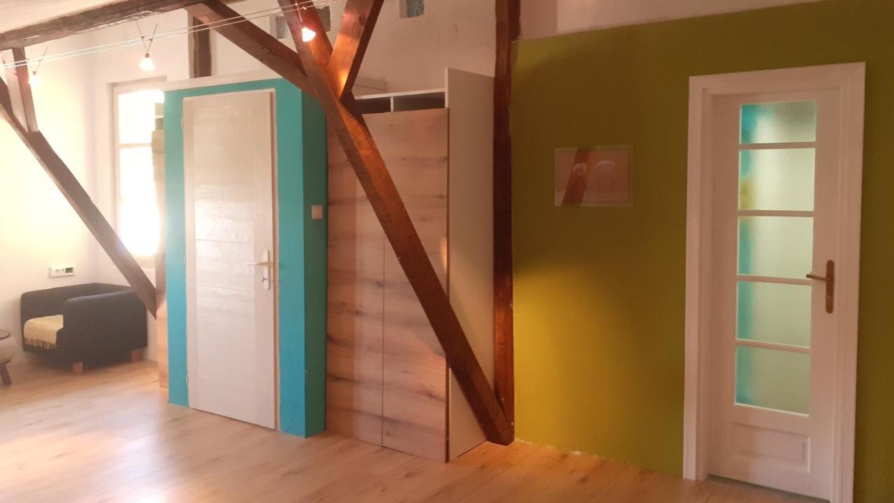 Village House Moo Moo Вранє Екстер'єр фото